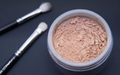 粉餅和散粉的區(qū)別是什么？